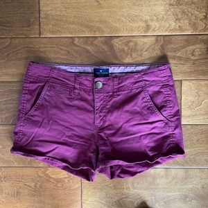 Maroon American eagle shortie